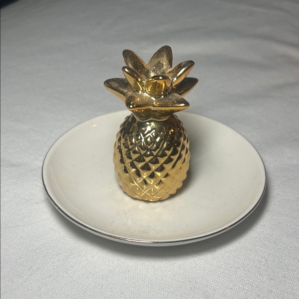Gold Pineapple Trinket Holder